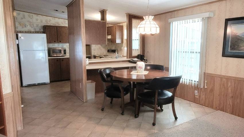 210 Sweet Circle a Winter Haven, FL Mobile or Manufactured Home for Sale